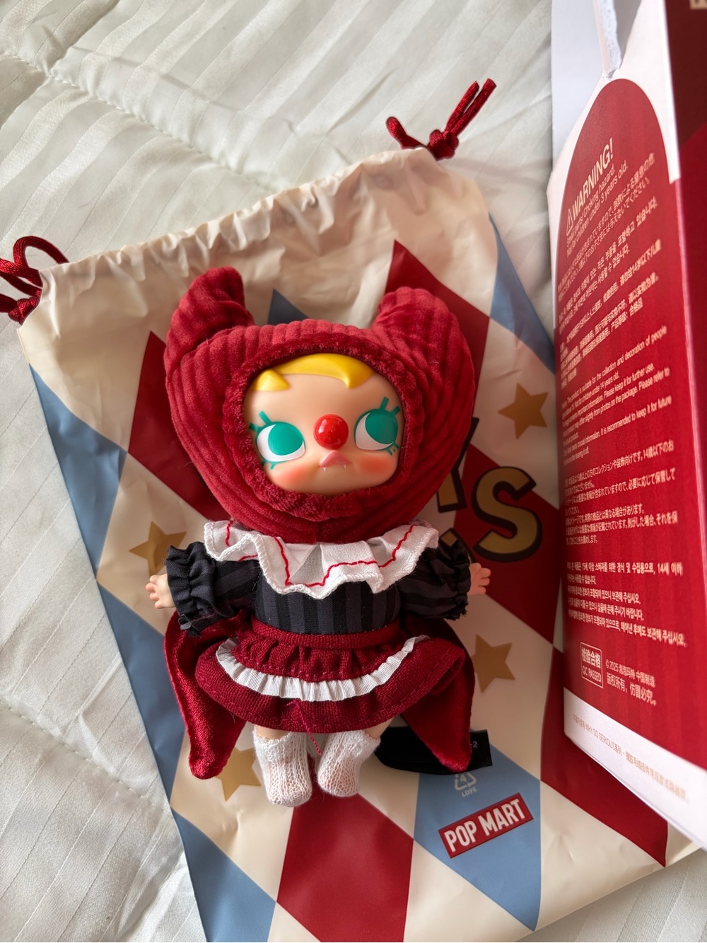 POP MART MOLLY Why So Serious Vinyl Plush Pendant - Crimson Dancer